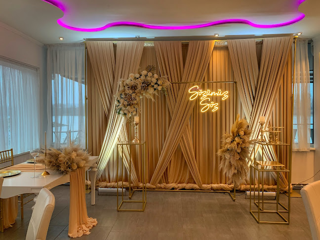 Flamingo Marina Kuchelau