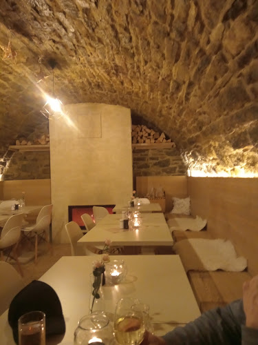 Opinii despre Buschenschank Canky în Prellenkirchen - Gastronomie und Hotellerie