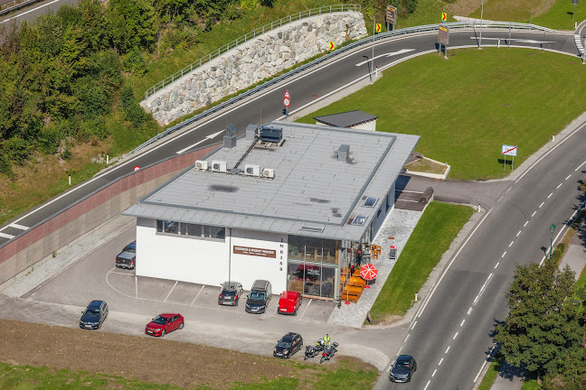 Genussplatzl Eben - Imbiss, Fleisch & Wurst - Gastronomie und Hotellerie