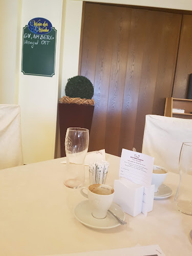 Opinii despre Hotel Restaurant Roter Hahn în St. Pölten - Gastronomie und Hotellerie