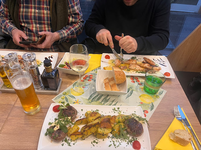 Comentarii opinii despre Zum Thunfisch