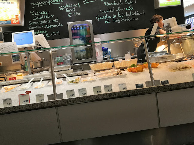 Opinii despre NORDSEE Autobahnraststätte NORDSEE Innsbruck DEZ în Innsbruck - Gastronomie und Hotellerie