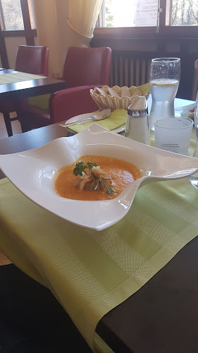 Opinii despre Restaurant La Lontra în Salzburg - Gastronomie und Hotellerie