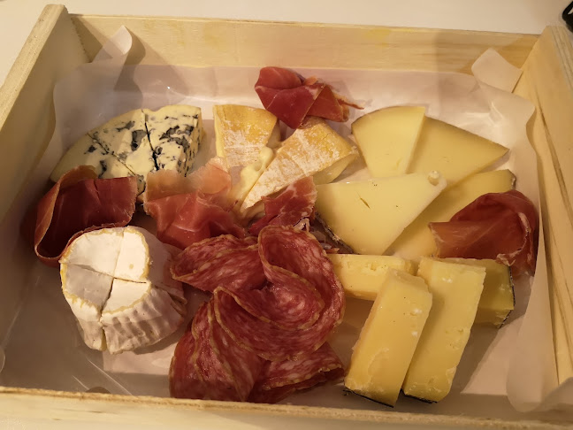 Comentarii opinii despre Edelschimmel - Käse&Greißlerei