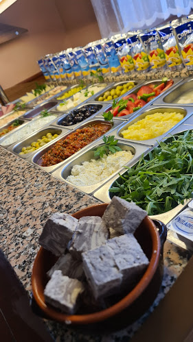 Burak Saklıbahçe - Gastronomie und Hotellerie