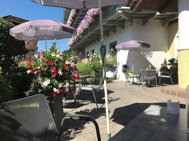 Opinii despre Bäckerei - Café - Konditorei Ritter în Leogang - Gastronomie und Hotellerie