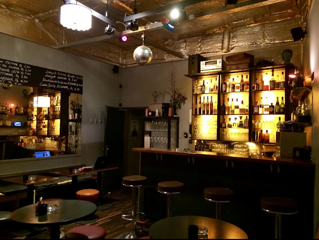 Opinii despre Im Werd 1 în Wien - Gastronomie und Hotellerie