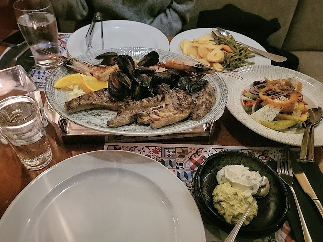 AKROPOLIS - Innsbruck