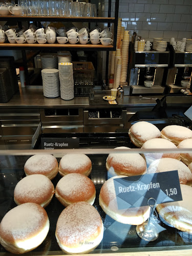 Opinii despre Der Bäcker Ruetz - Boznerplatz în Innsbruck - Gastronomie und Hotellerie