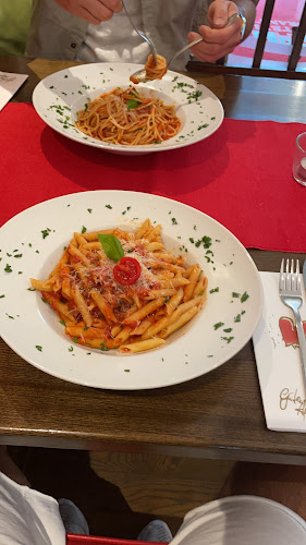 Opinii despre Ristorante /Pizzeria Il Castello în Kufstein - Gastronomie und Hotellerie