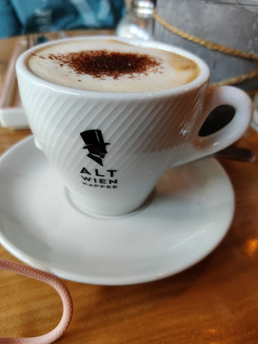 Comentarii opinii despre Die Schankwirtschaft am Vorgartenmarkt