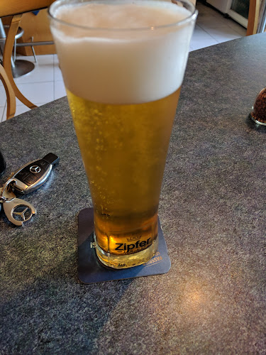 Opinii despre Schmankerl Stube, Martina Und Martin în Feldkirchen an der Donau - Gastronomie und Hotellerie