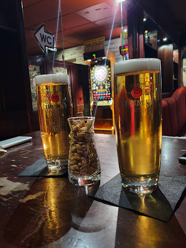 Cocktailbar - Billardcafé Downstairs - Gastronomie und Hotellerie