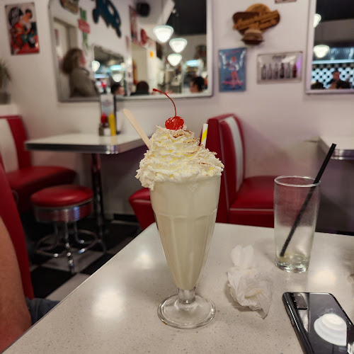 Opinii despre Teddy's American Diner în Wien - Gastronomie und Hotellerie