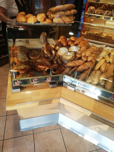 Opinii despre Bio-Vollwertbäckerei Gradwohl în Weppersdorf - Gastronomie und Hotellerie