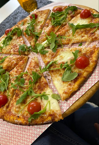 Café Pizzeria la Famiglia Graz - Gastronomie und Hotellerie