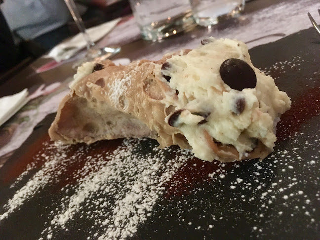 Via Toledo Enopizzeria - Gastronomie und Hotellerie