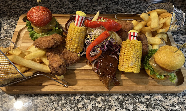 Opinii despre Fransy American Diner Zeltweg în Zeltweg - Gastronomie und Hotellerie