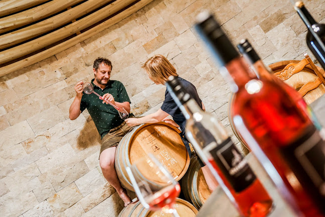 Sternberg Weingut Egger - Gastronomie und Hotellerie