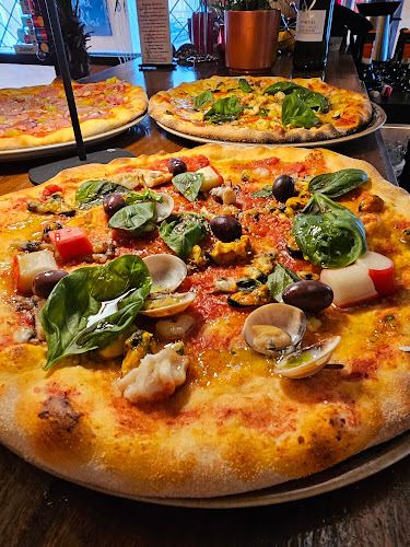 Comentarii opinii despre Pizzeria Nino's