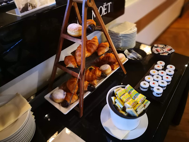 Champagne Garden &more