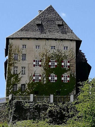 Comentarii opinii despre Bäckerei Marinitsch