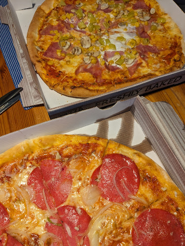 Comentarii opinii despre Eck-meck pizza kebab schnitzelhaus