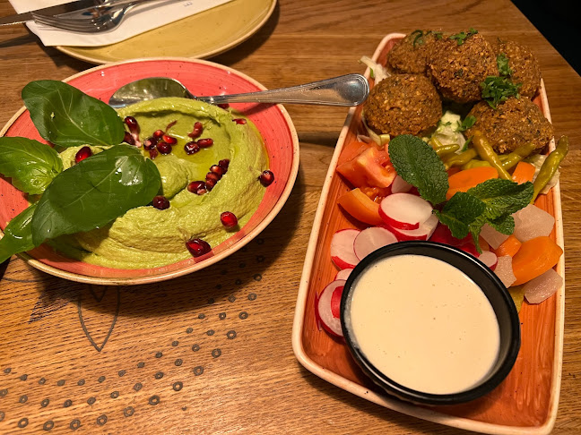 Comentarii opinii despre Elissar - Lebanese cuisine