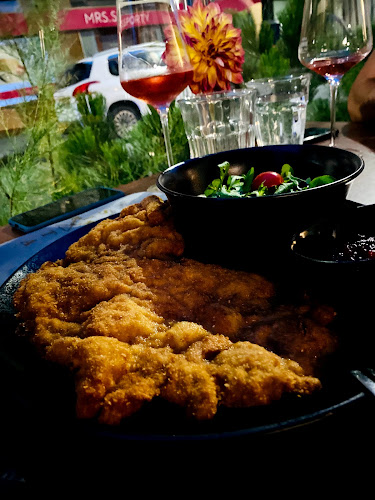 Opinii despre SIXTA în Wien - Gastronomie und Hotellerie