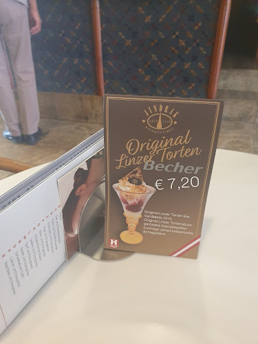 Opinii despre Konditorei Jindrak | Filiale Hauptstraße în Linz - Gastronomie und Hotellerie