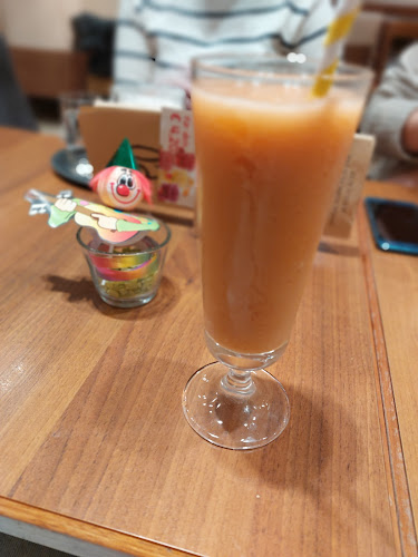 Leo Horn (Coffeeshop, Café, Bäckerei, Konditorei) - Horn