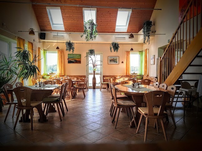 Opinii despre Wasserskischule Riess & Partner OEG în St. Andrä-Wördern - Gastronomie und Hotellerie