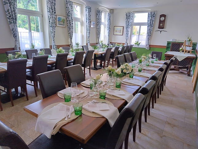 Hauptpl. 6, 2126 Ladendorf