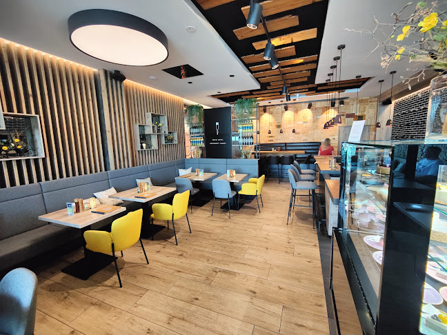 zum „STERZ" Bauernladen/Lokal - Hartberg