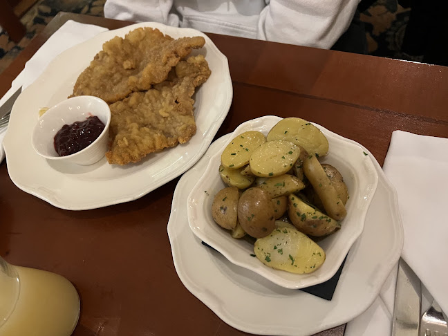 Restaurant „Im Sünnhof“ - Wien