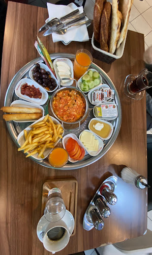 Opinii despre Simit Palace în Wien - Gastronomie und Hotellerie