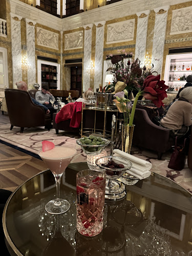 Opinii despre Imperial Bar Wien în Wien - Gastronomie und Hotellerie