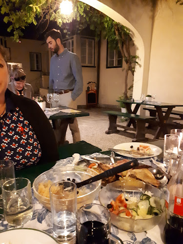 Opinii despre Heuriger Maly în Wien - Gastronomie und Hotellerie