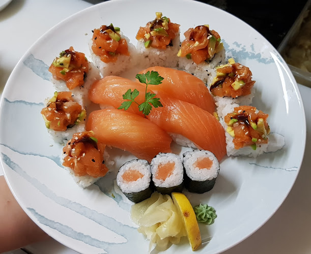 Opinii despre Family Asian Restaurant în Wien - Gastronomie und Hotellerie