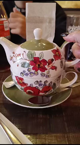 Aroi Thai Restaurant - Gastronomie und Hotellerie