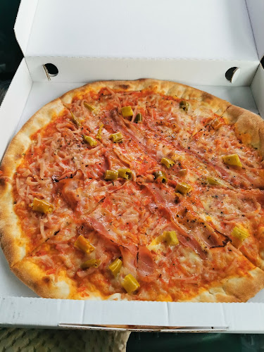 Pizzeria & Restaurant Tomate - Gastronomie und Hotellerie