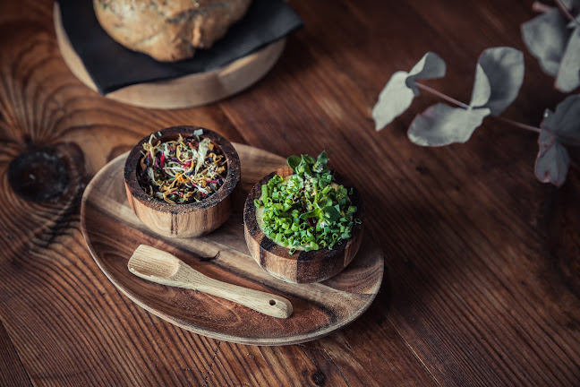 Comentarii opinii despre Kräuterreich by Vitus Winkler