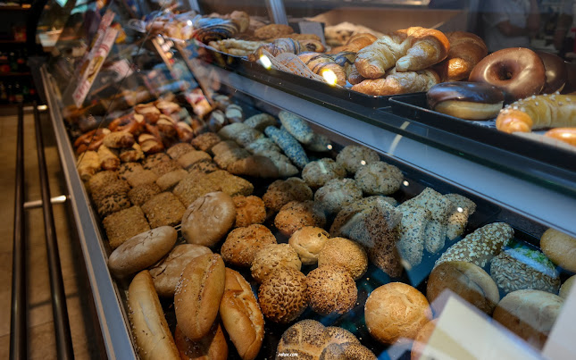 Opinii despre Kreuzer Martin OHG Bäckerei u Cafe în Großarl - Gastronomie und Hotellerie