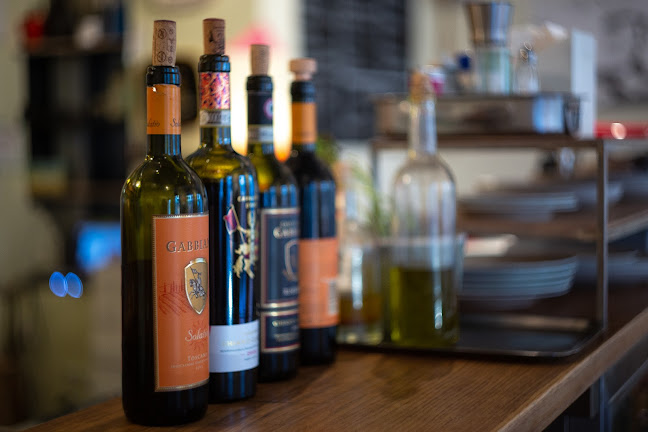 Comentarii opinii despre Tredici E Mezzo