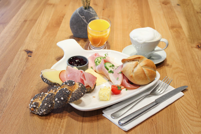 Opinii despre Resch&Frisch Liebesbrot Traun în Traun - Gastronomie und Hotellerie