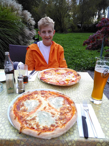 a. See 1, 6973 Höchst