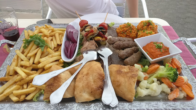 Restaurant Kanonenhof "Alpe-Adria-Spezialitäten" - Gastronomie und Hotellerie