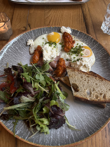 Opinii despre Café Zehnsiebzig în Wien - Gastronomie und Hotellerie