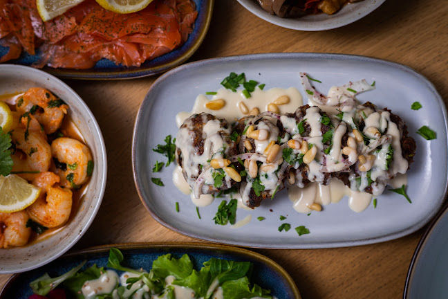 Julius-Tandler-Platz 7, 1090 Wien