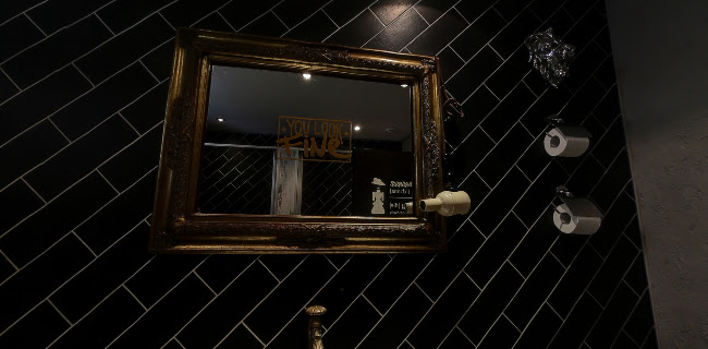 Restaurant & Bar Schulhaus - Gastronomie und Hotellerie